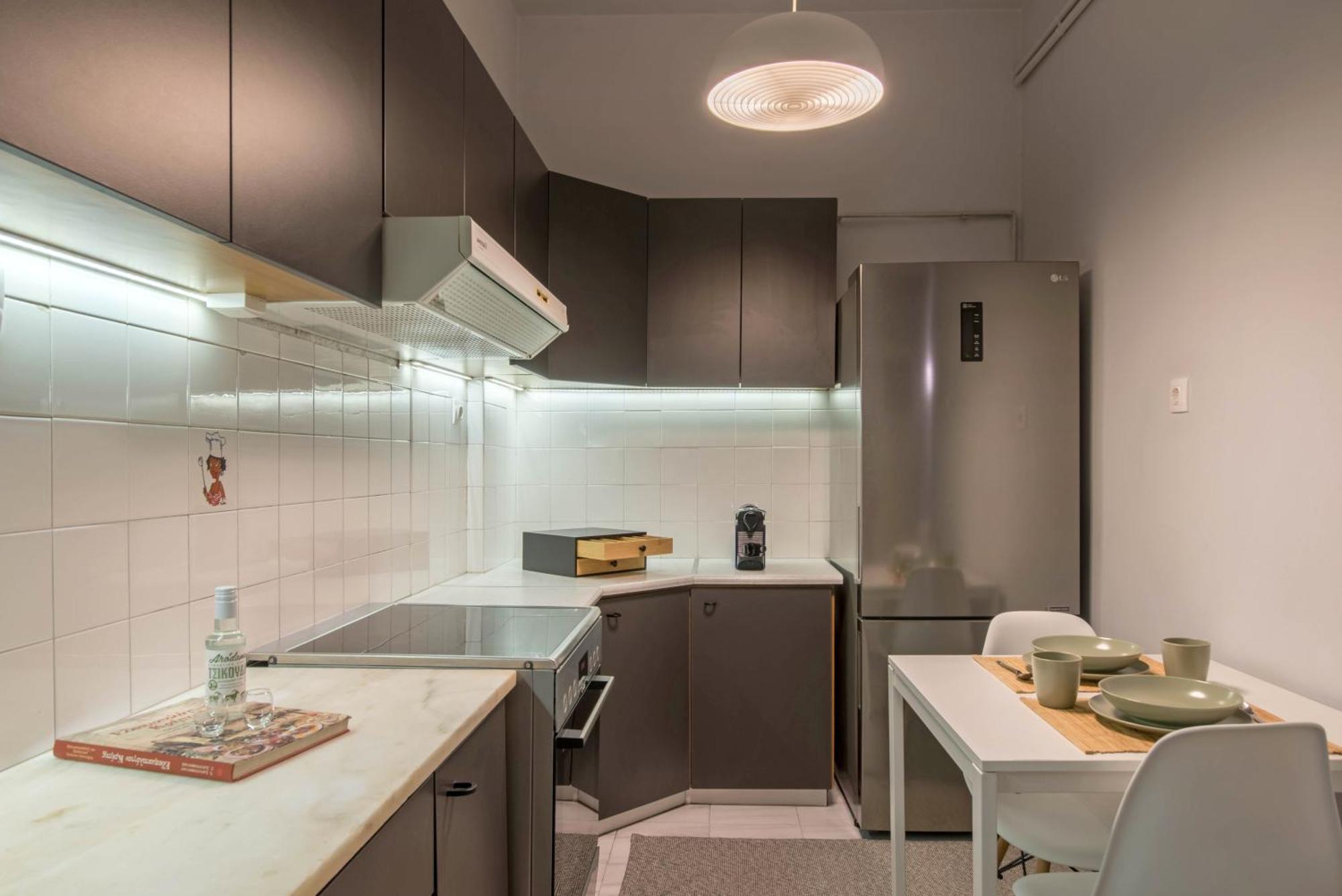 Empyrean Apartment Афины Экстерьер фото
